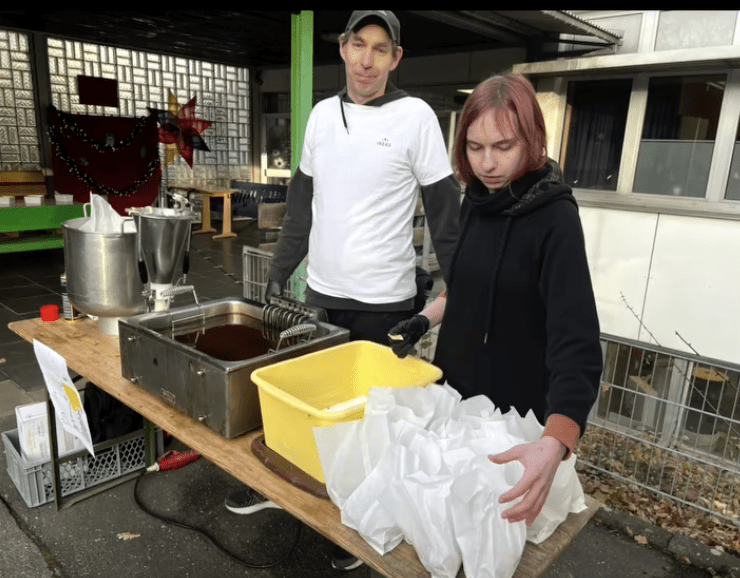 Bildschirmfoto 2025-12-08 um 12.15.10